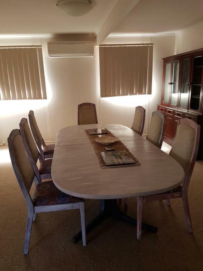 Meekatharra Outback Beach House Kültér fotó